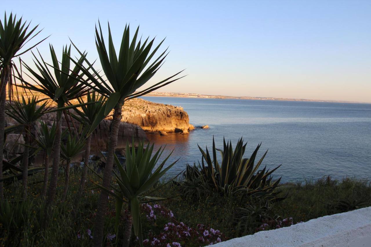 Doce Lar Peniche Villa Bagian luar foto